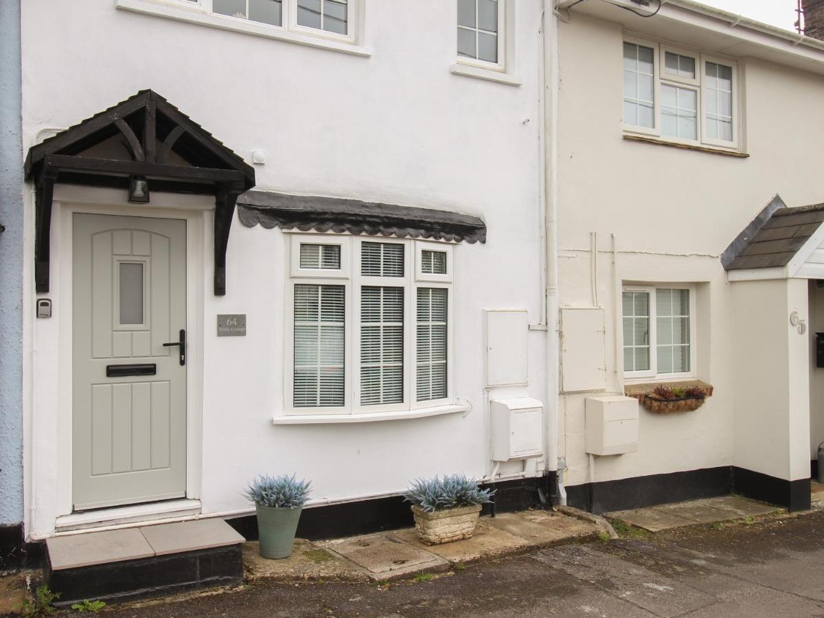 White Cottage Bere Regis Exterior photo